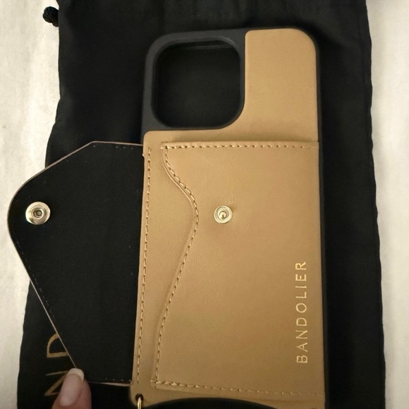 Phone case - Picture 5 of 7